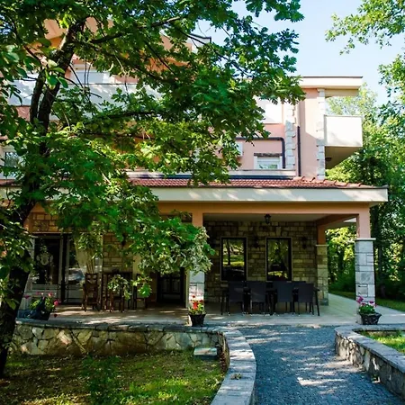 Monako 2000 Guest house