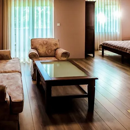 Monako 2000 3* Меджугорье