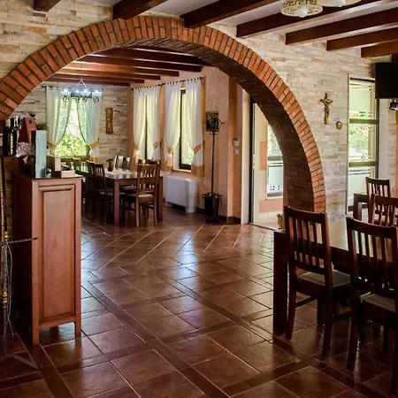 Monako 2000 Гостевой дом Меджугорье